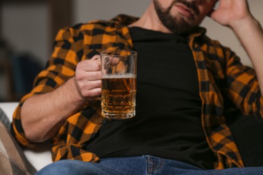 Пивной алкоголизм в Жирновске